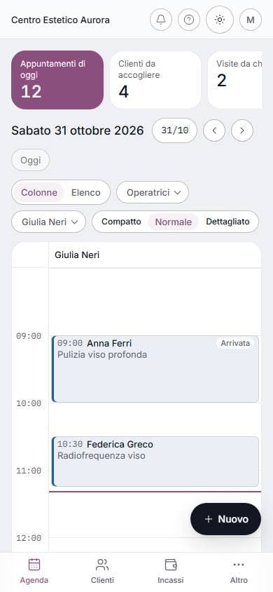 Agenda su telefono: schermata di lumora con dati di esempio